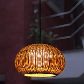 Garota Outdoor Pendant