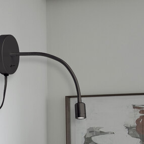 Wynne Plug-In Wall Sconce